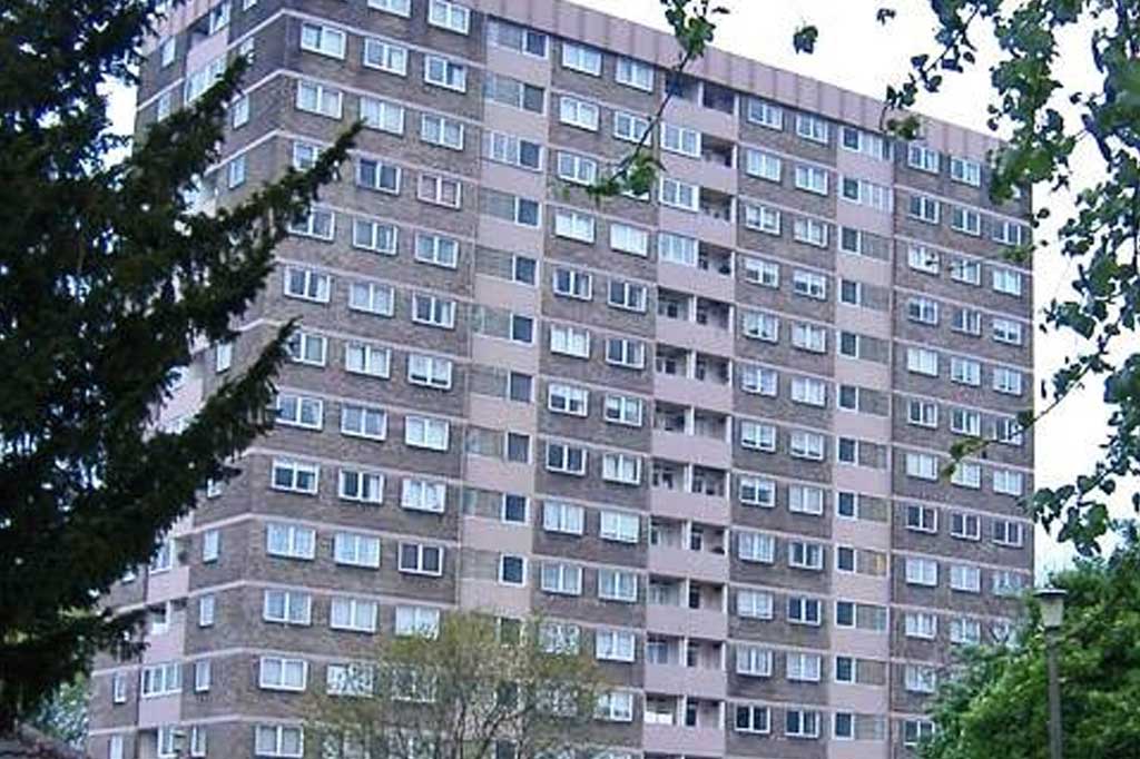Lindsey Place tower block Hull